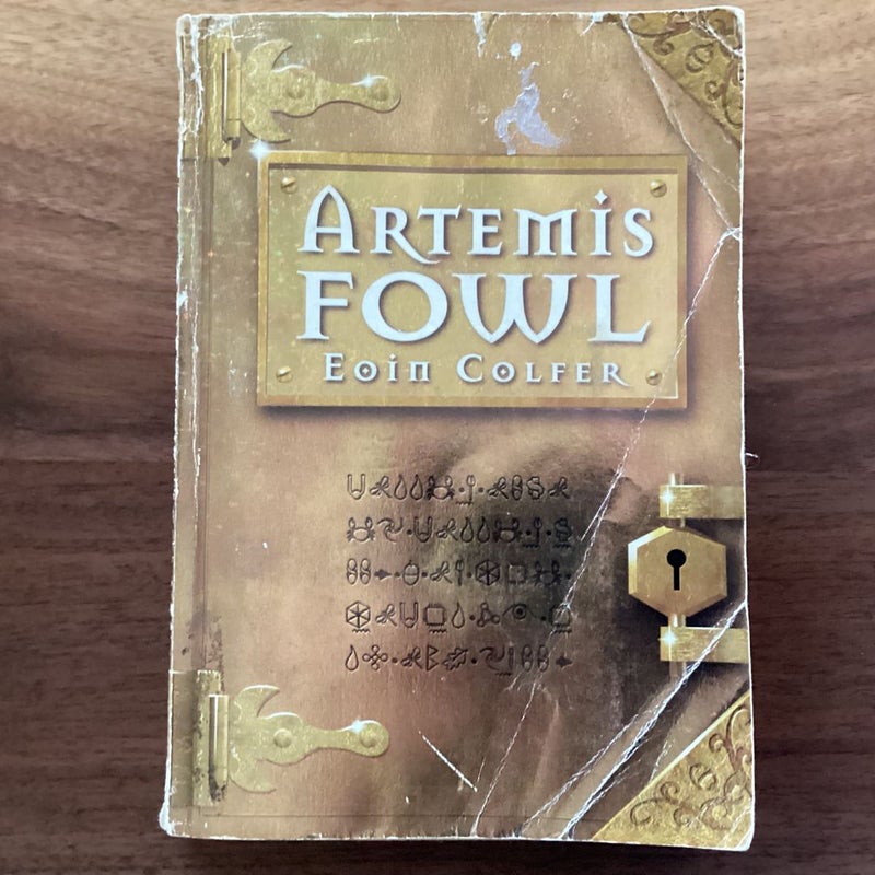 Artemis Fowl (Artemis Fowl #1) 