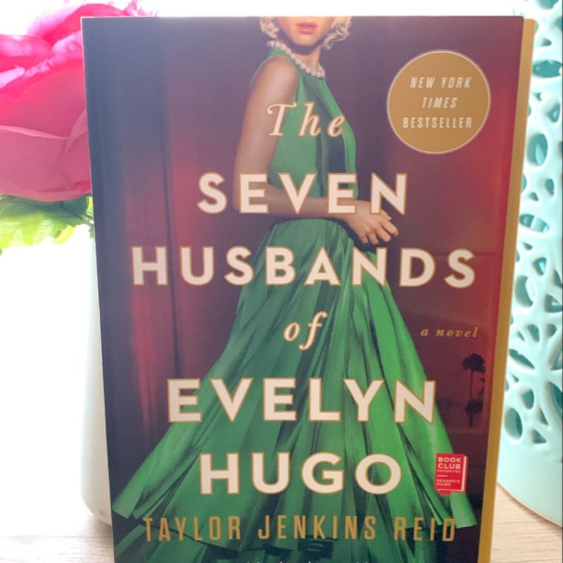 The Seven Husbands of Evelyn Hugo 💚