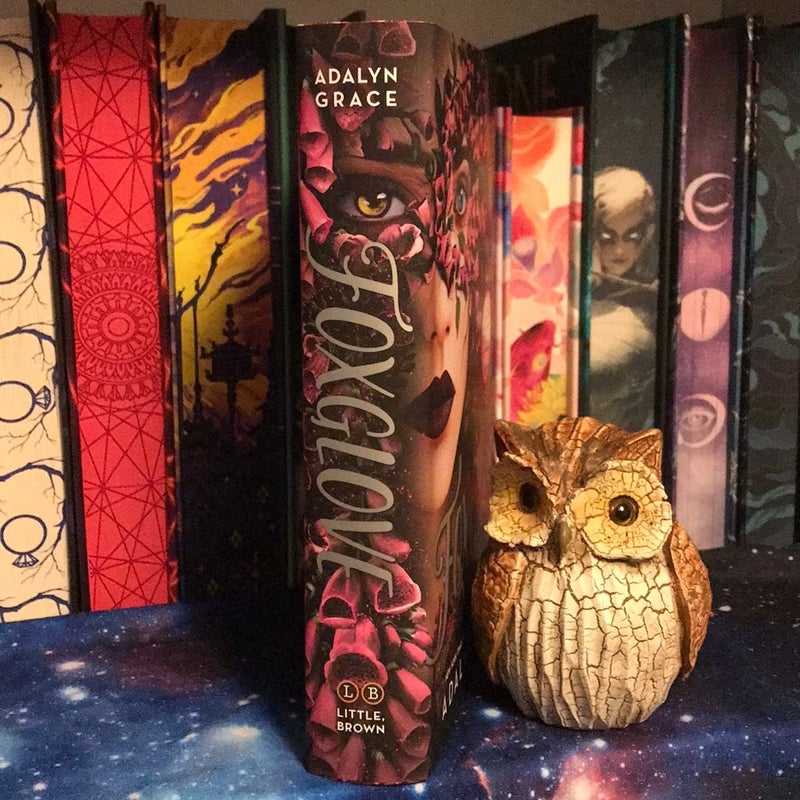 Foxglove SIGNED *Barnes & Noble* Exclusive with Fairyloot tarot cards