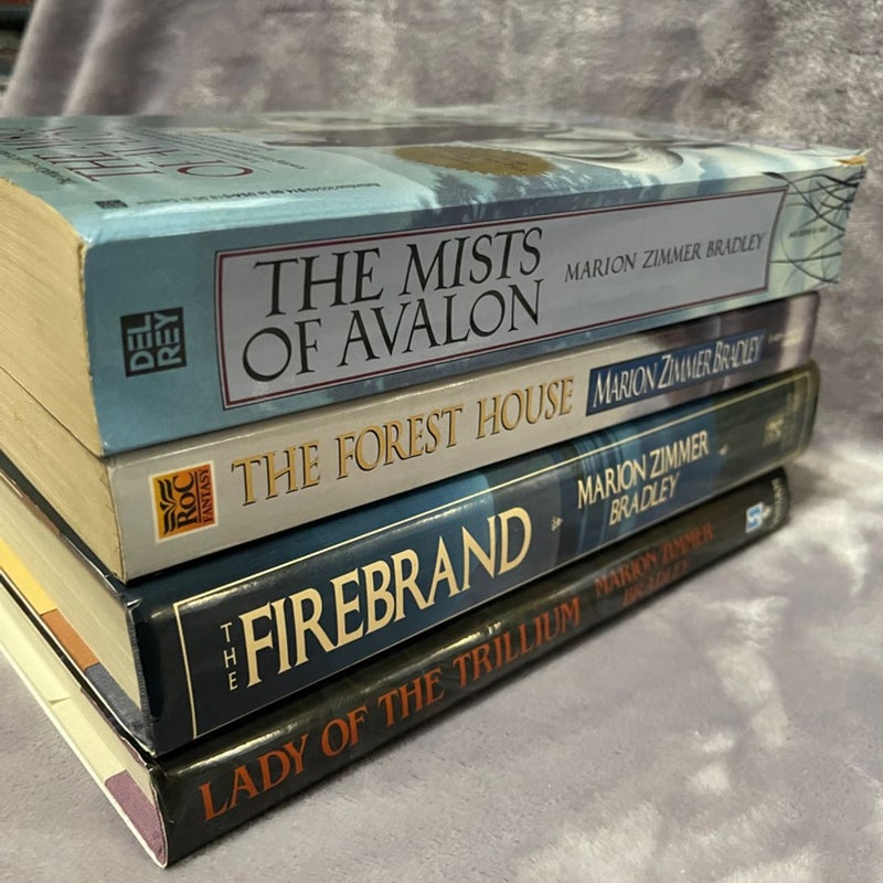 Marion Zimmer Bradley Books Lot