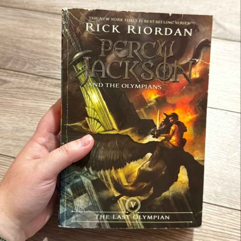 The Last Olympian (Percy Jackson and the Olympians, Book Five)