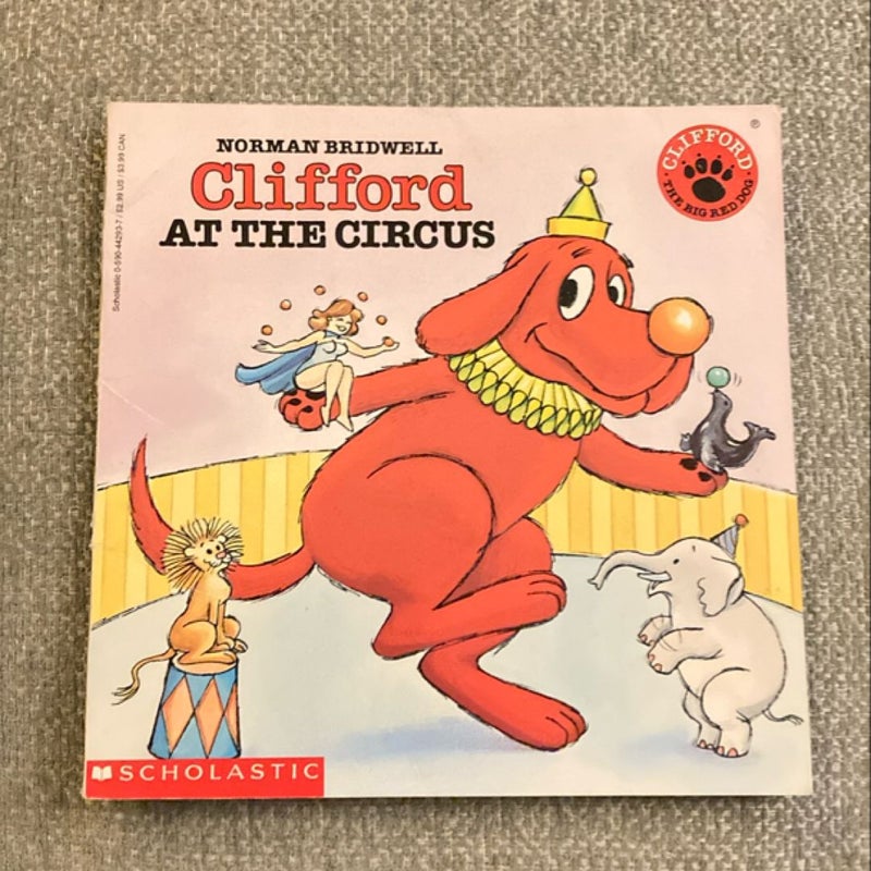 Clifford at the Circus