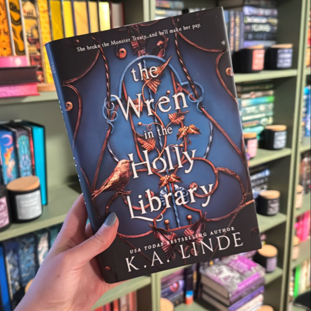 The Wren in the Holly Library (Deluxe Limited Edition)