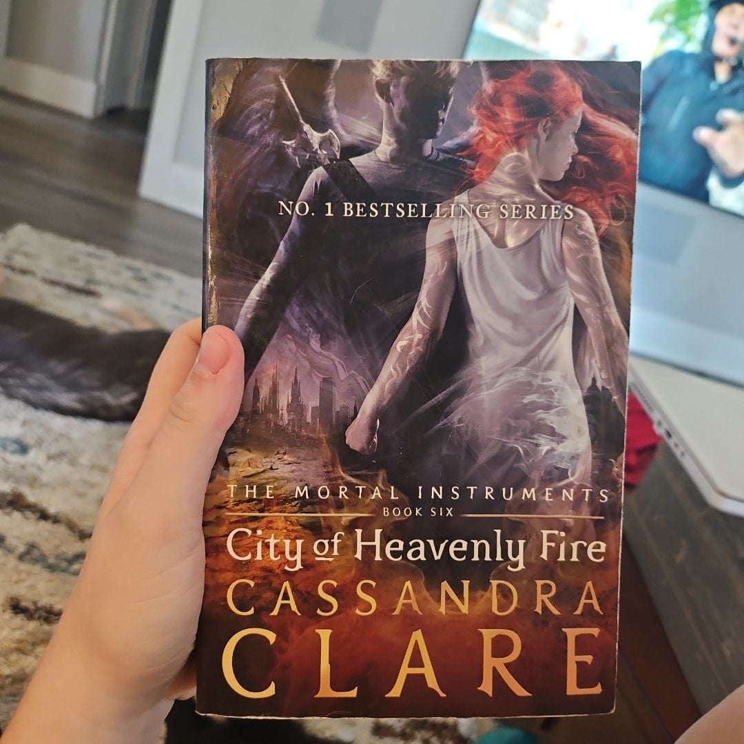 City of Heavenly Fire by Cassandra Clare , Paperback | Pangobooks