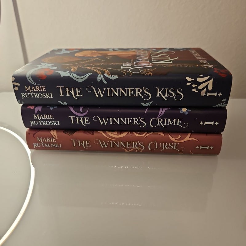 Illumicrate: Winner's Trilogy: Winner's Curse Signed 