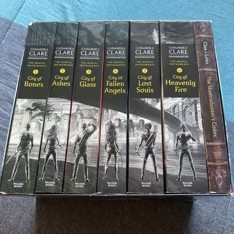 Cassandra Clare The Mortal Instruments: A Shadowhunters Collection