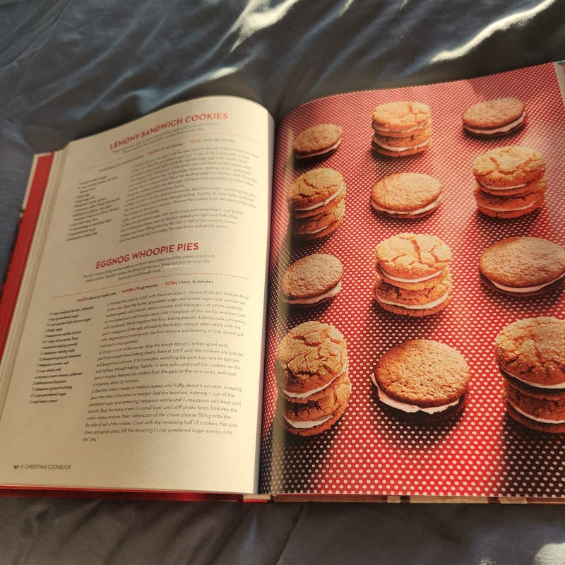 Southern Living Christmas Cookbook 2017 by Southern Living, Hardcover
