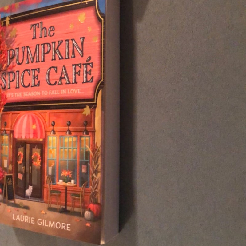 Laurie Gilmore book bundle