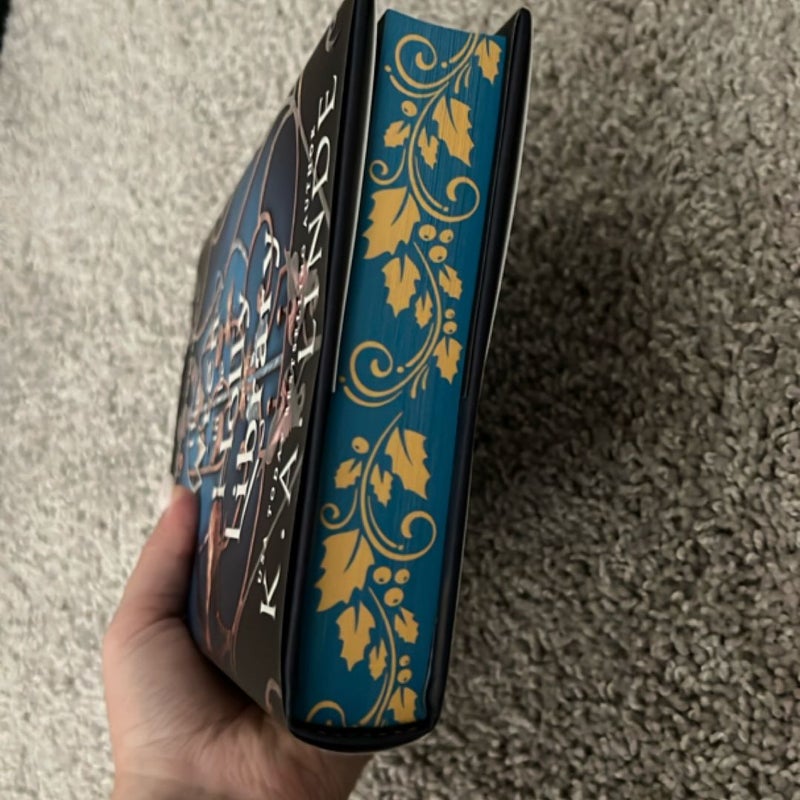 The Wren in the Holly Library (Deluxe Limited Edition)