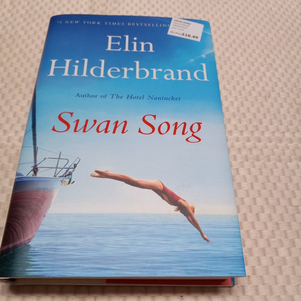 Swan Song by Elin Hilderbrand