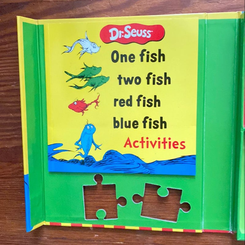 Dr.Seuss Puzzle Story One Fish Two fish 