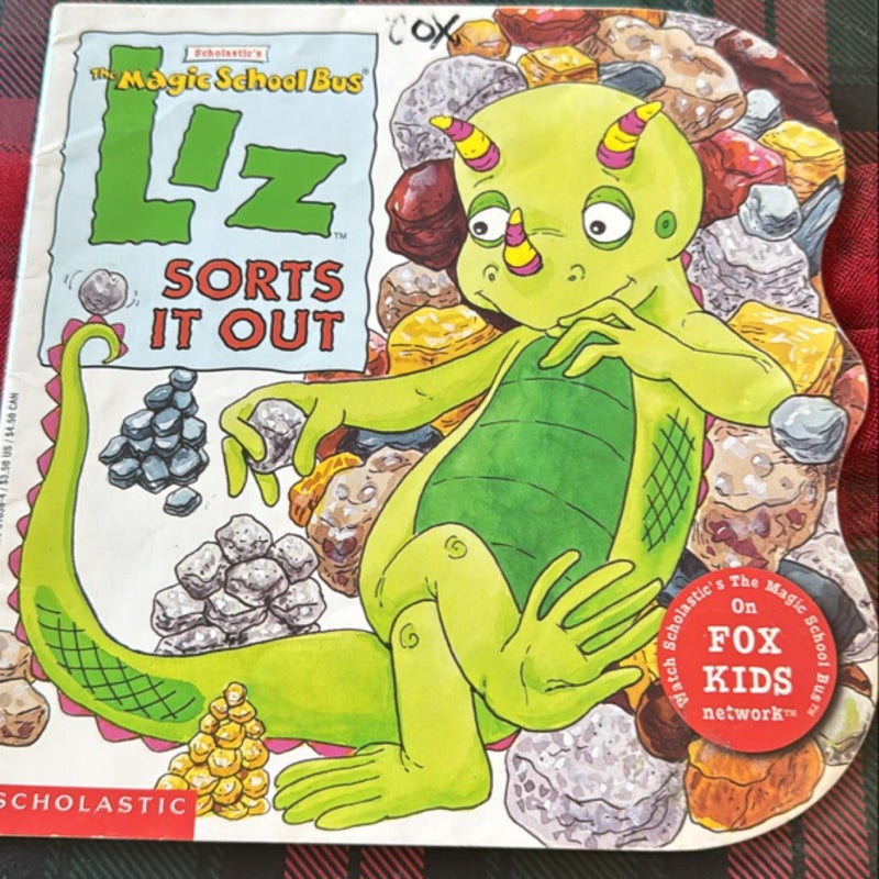 Liz Sorts It Out 🚌 🪄 🦎 