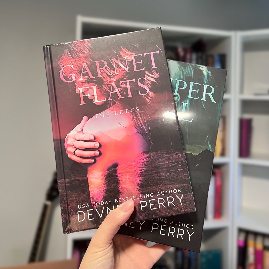 Belle Book Box Juniper Hill & Flats