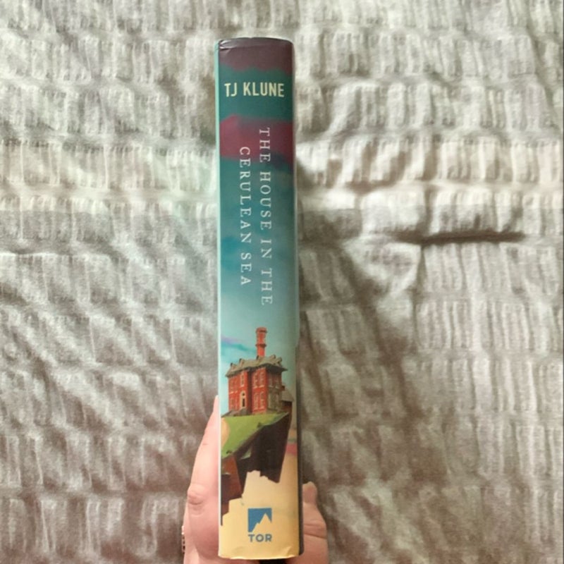 The House in the Cerulean Sea ✨1st edition hardcover✨