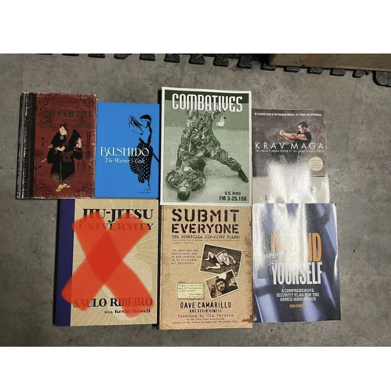 Lot: Combatives, wrestling, self-defense, Krav Maga, 