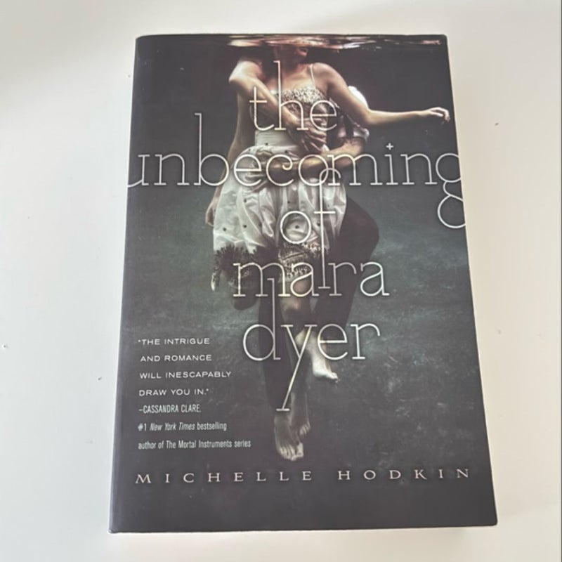 The Unbecoming of Mara Dyer