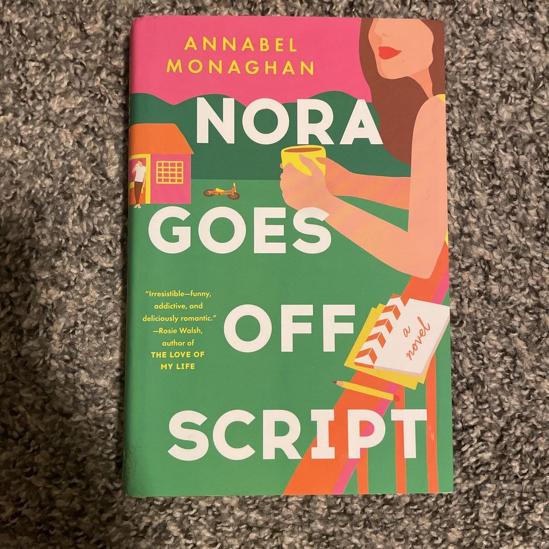 Nora Goes Off Script: Monaghan, Annabel: 9780593420034: : Books