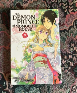 The Demon Prince of Momochi House, Vol. 9