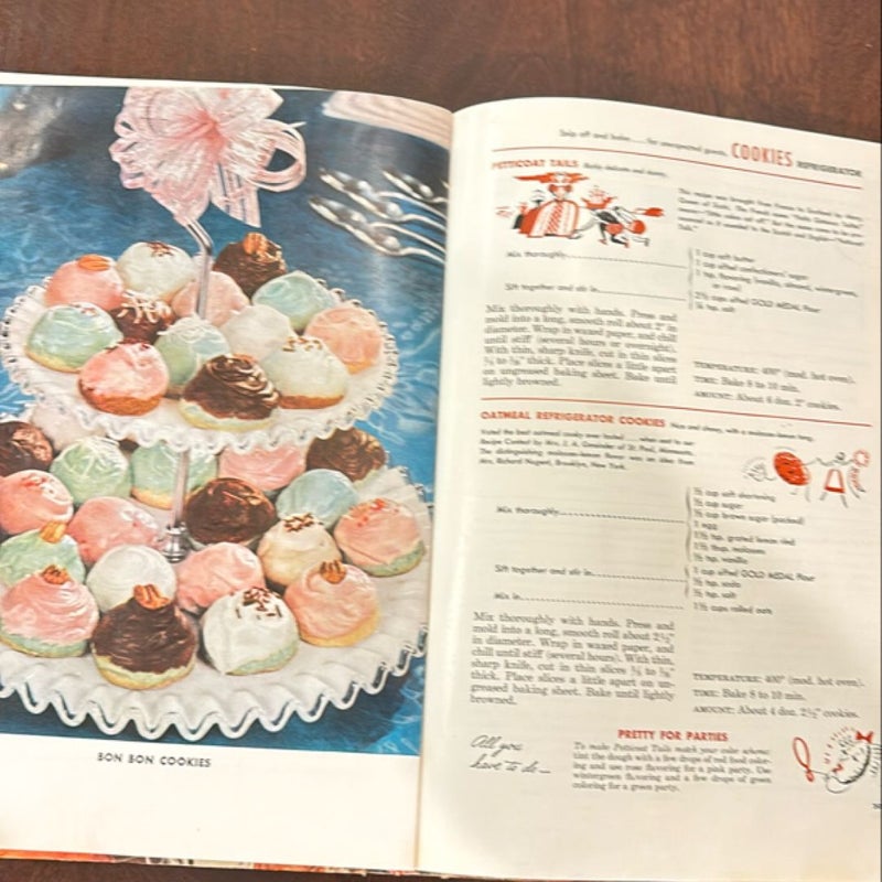 Betty Crocker’s Picture Cook Book