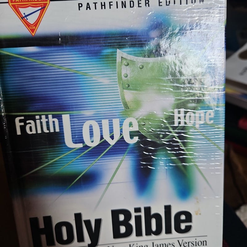 Holy bible nkjv pathfinder edition