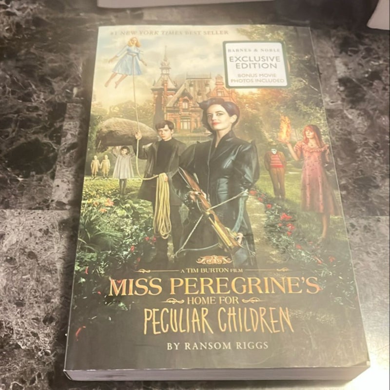 Miss Peregrine’s Home For Peculiar Children - B&N Exclusive Edition