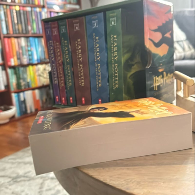 Harry Potter Paperback Boxset #1-7