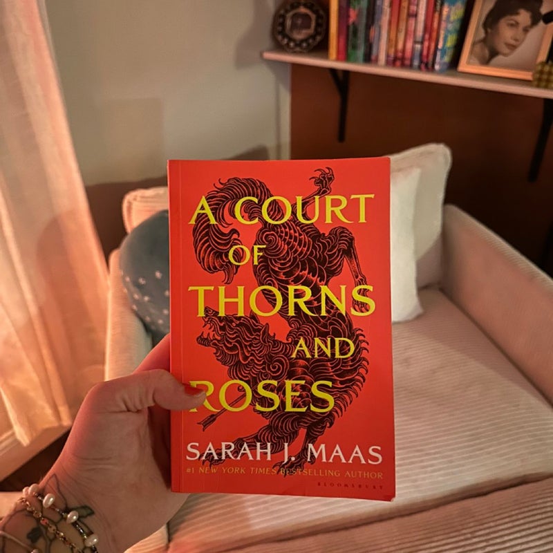 A Court of Thorns and Roses