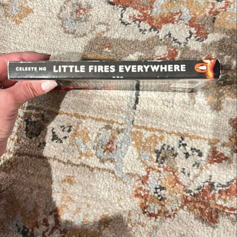 Little Fires Everywhere (Movie Tie-In)