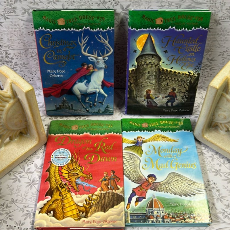 Magic Tree House 10 Hardcover Bundle 