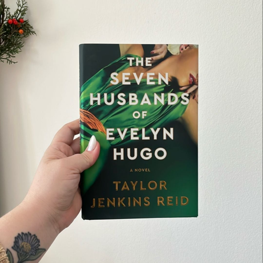 The Seven Husbands of Evelyn Hugo: Deluxe Edition Hardcover