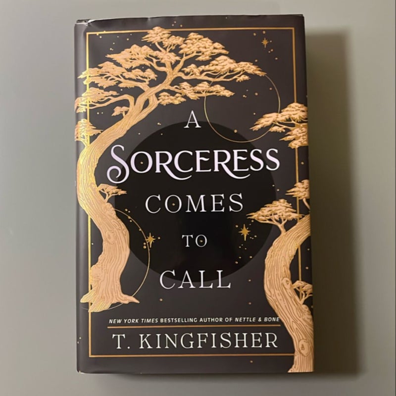 A Sorceress Comes to Call
