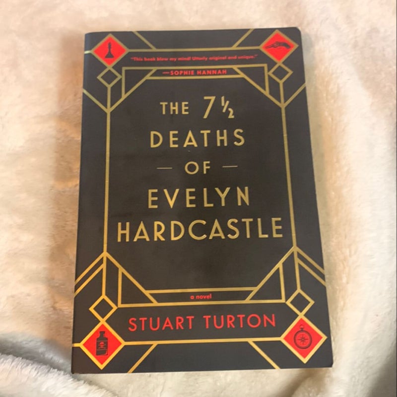 The 7½ Deaths of Evelyn Hardcastle