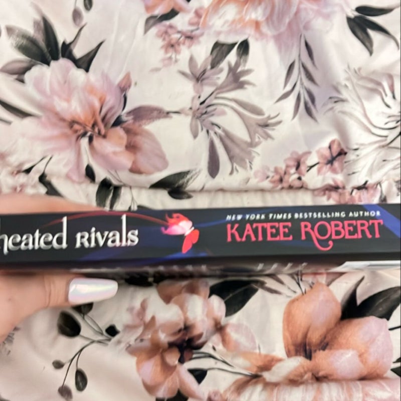 Heated Rivals (previously Published As the Wedding Pact)