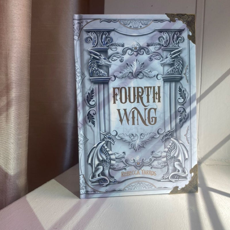 Bookish Box Fourth Wing Special Edition (HARDCOVER) by Rebecca Yarros, Hardcover Pangobooks