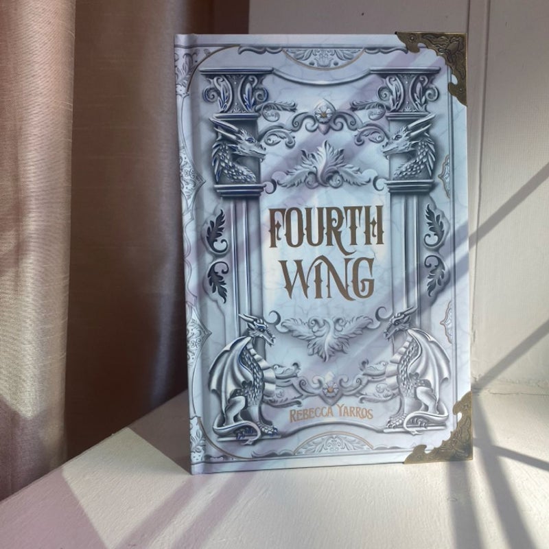 Bookish Box: Fourth Wing Special Edition (HARDCOVER)