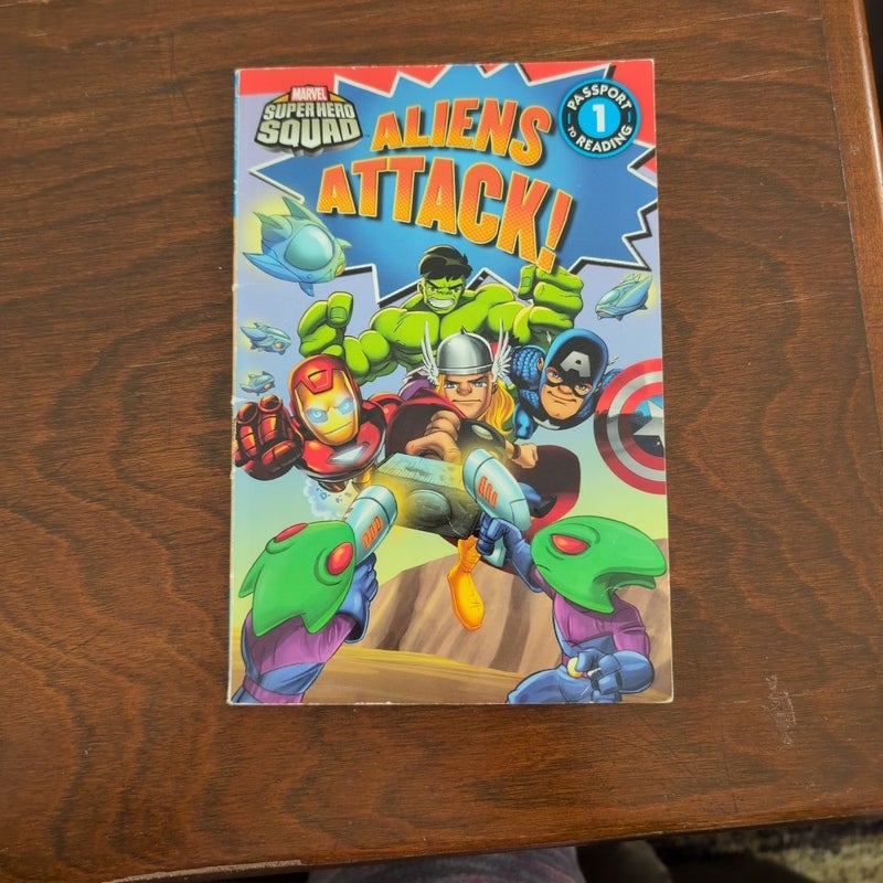 Super Hero Squad: Aliens Attack!