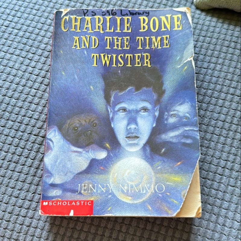 Charlie Bone and the Time Twister: Book 2 