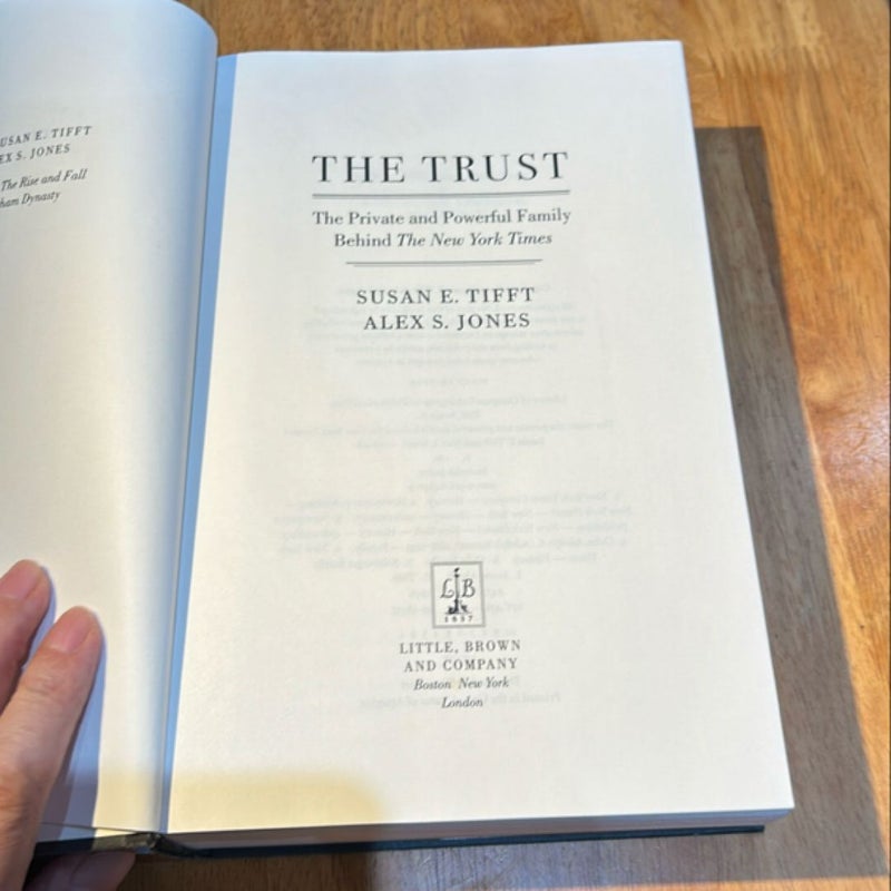 1999 1st Ed 1st Print * The Trust