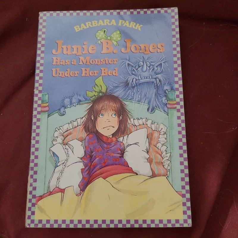 Junie B. Jones #8: Junie B. Jones Has a Monster under Her Bed