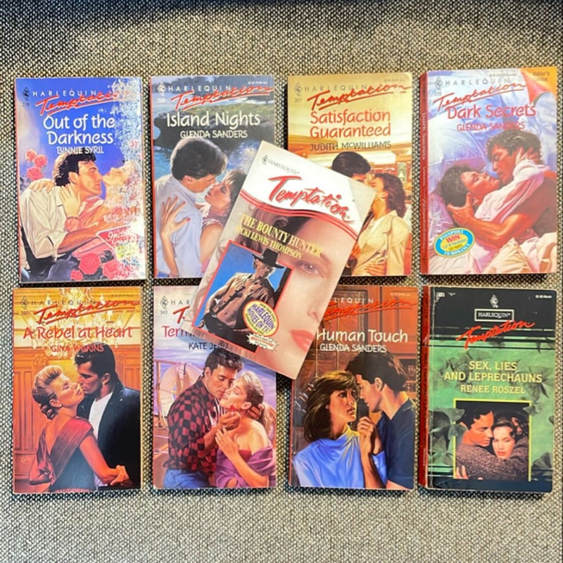 Harlequin Temptation//26 Vintage mid-80s to mid-90s