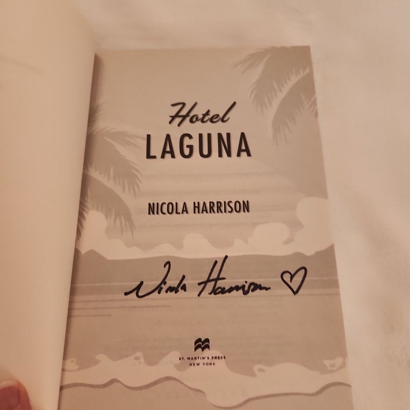 Hotel Laguna (signed) 