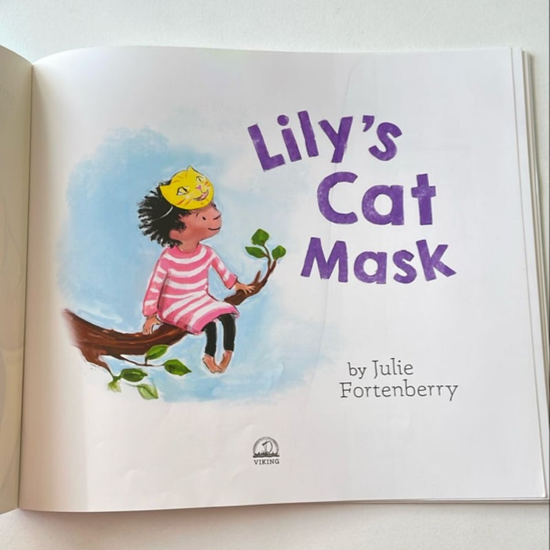 Lily's Cat Mask