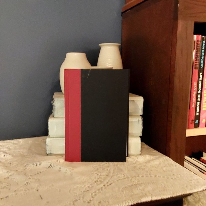 8 Book Bundle Clearance Sale! Random Titles.
