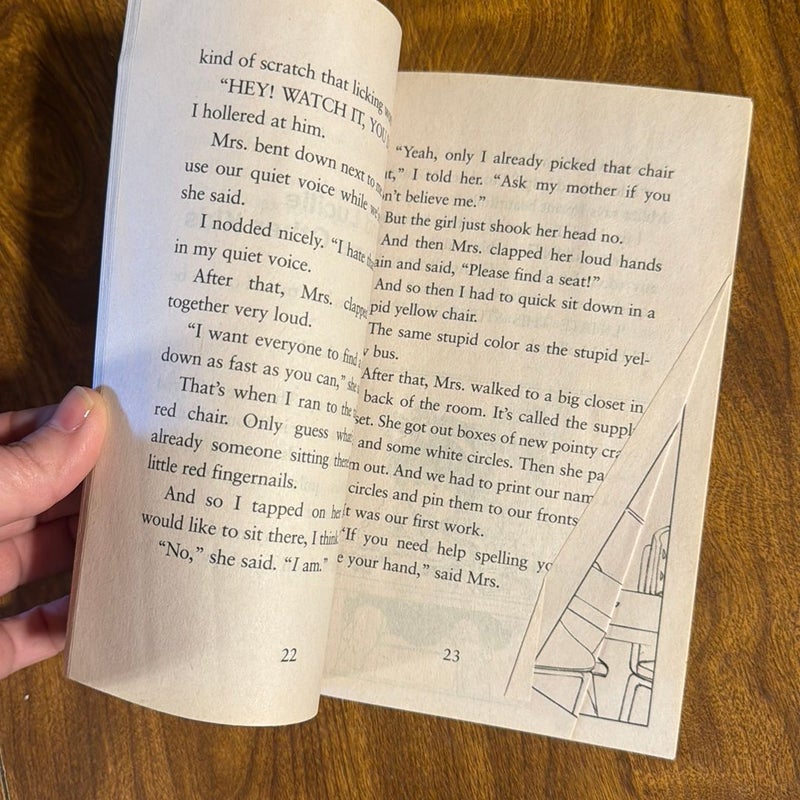 Junie B. Jones #1: Junie B. Jones and the Stupid Smelly Bus