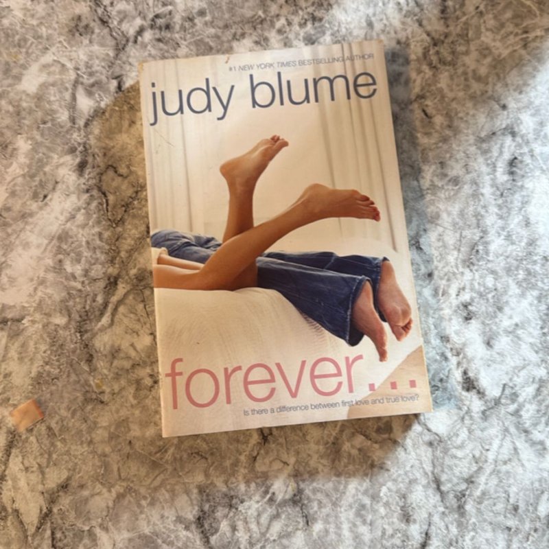 Forever by Judy Blume, Paperback | Pangobooks