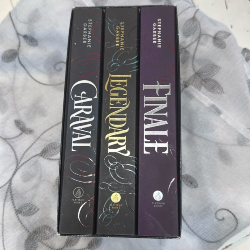 Caraval Paperback Boxed Set