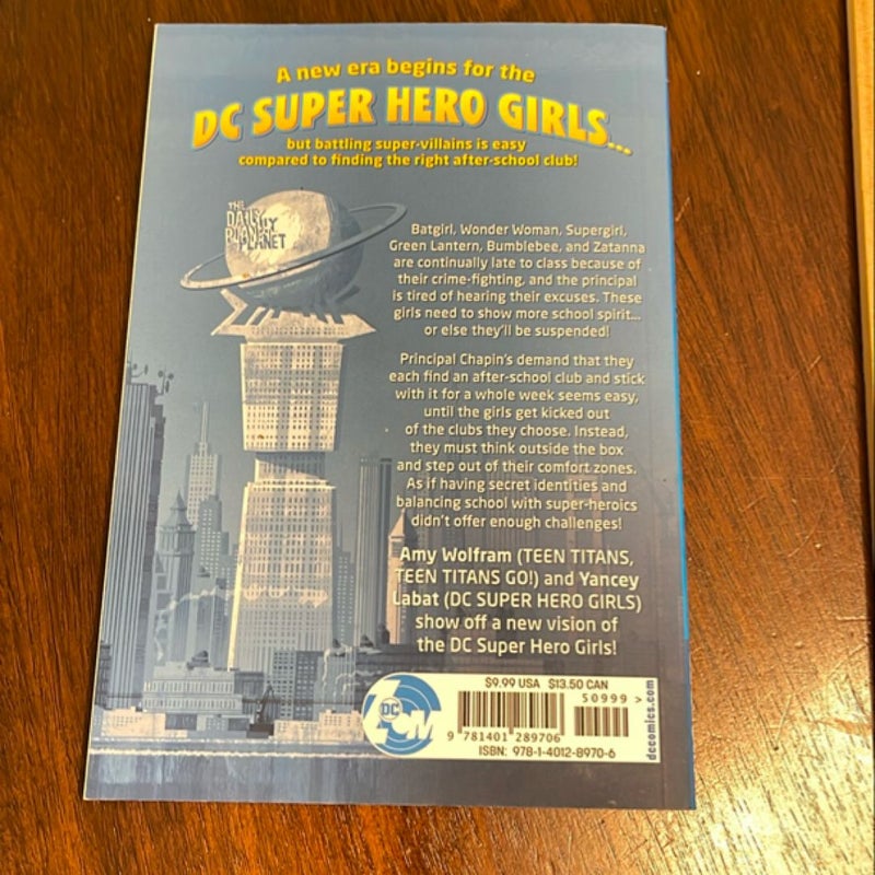 DC Super Hero Girls: at Metropolis High