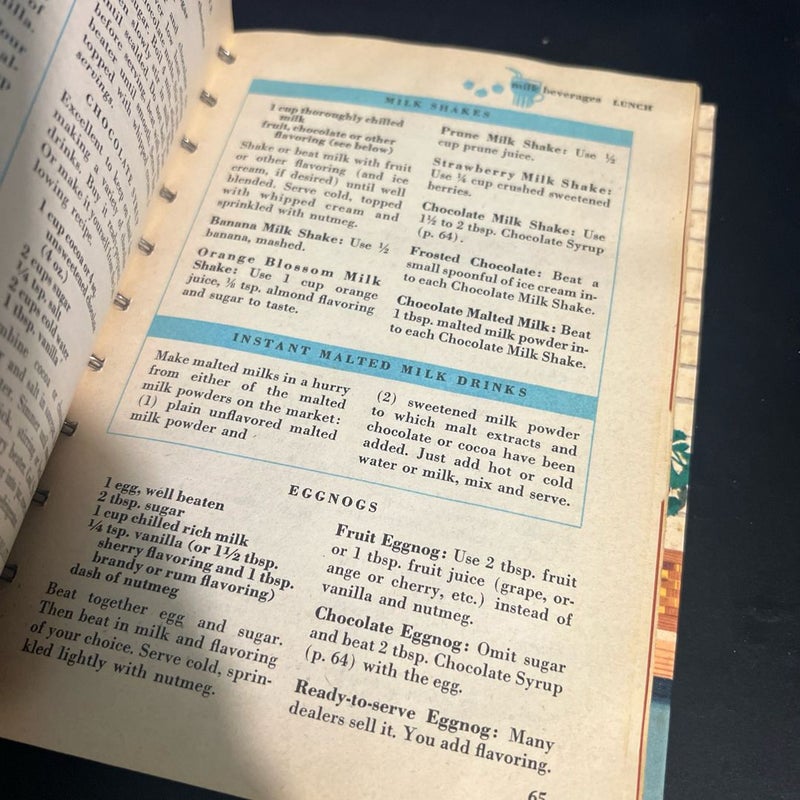 Betty Crocker’s Good And Easy Cookbook Vintage 1954