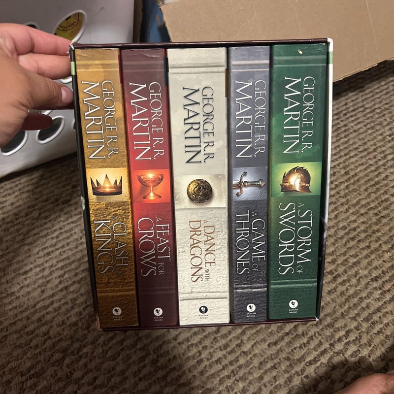 Game of Thrones, George R. R. Martin, 5 Book Set Mass Market