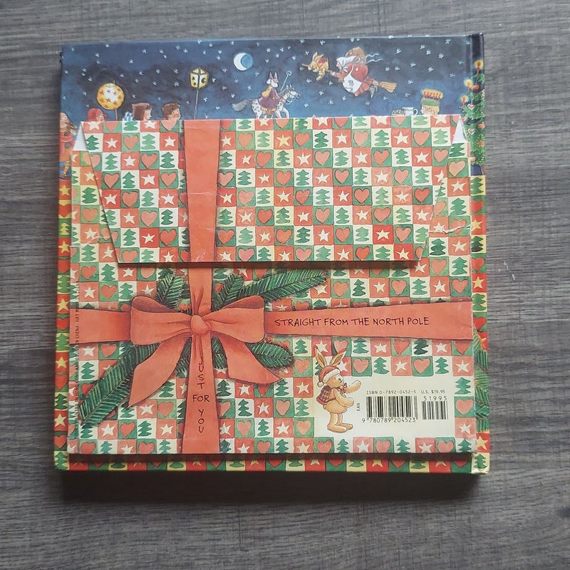 Felix's Christmas Around the World